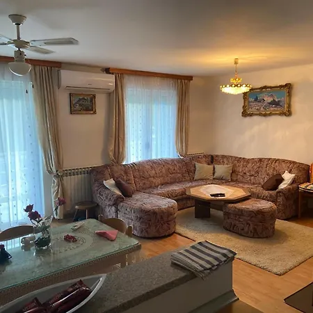 Feriehus Idas - Kuca Na Jezeru - Haus Am - - Celebici Kod Konjica Ostrozac (Jablanica)