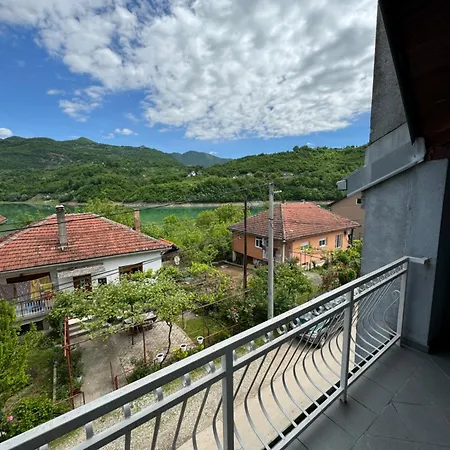 Feriehus Idas - Kuca Na Jezeru - Haus Am - - Celebici Kod Konjica Ostrozac (Jablanica)