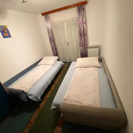 Idas - Kuca Na Jezeru - Haus Am - - Celebici Kod Konjica Konjic