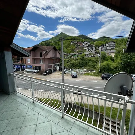 Feriehus Idas - Kuca Na Jezeru - Haus Am - - Celebici Kod Konjica